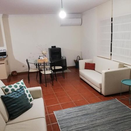 Villa Casinha De Nogueirinha à Macedo de Cavaleiros Extérieur photo